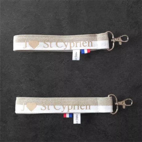 Porte clé St Cyprien doré